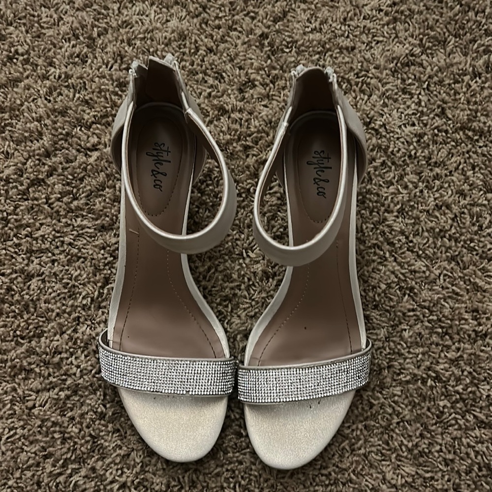 womens sparkly heels